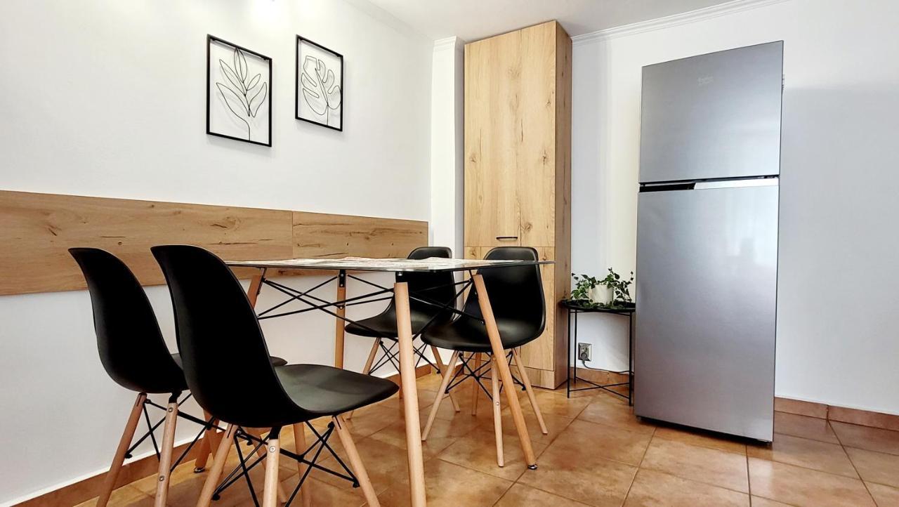 Apartamento Rose Garden House Bucarest Exterior foto